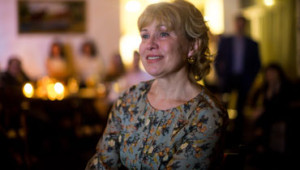 Мама прослезилась