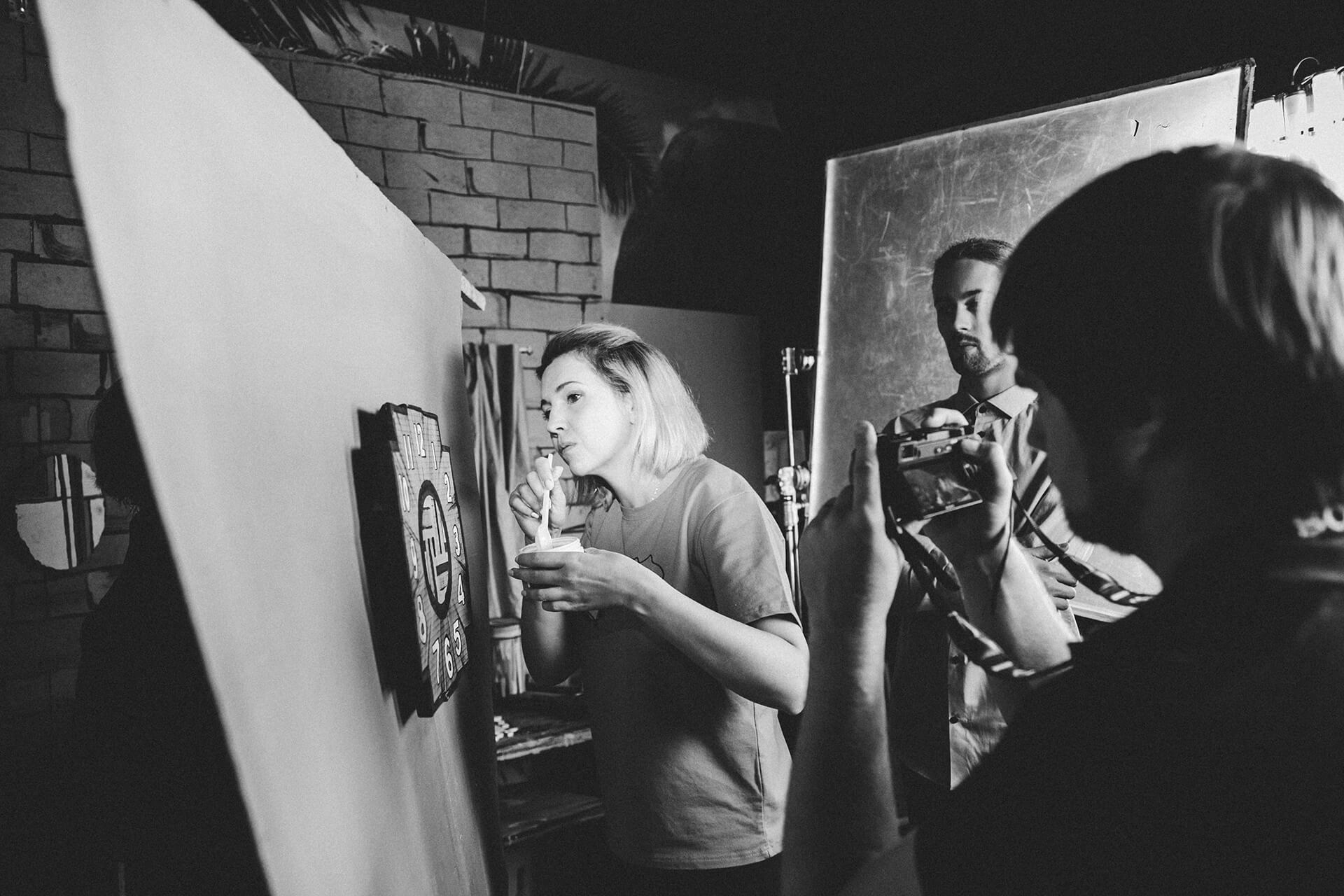 Кейс рекламного ролика пенала для акварельных красок Simple