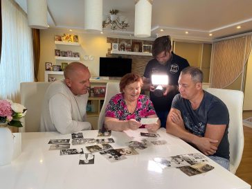 Фотографии со съёмок интервью