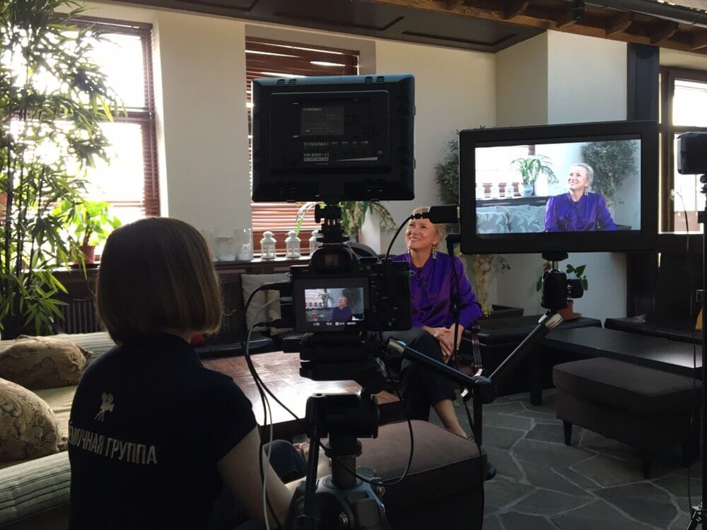 Фотографии со съёмок интервью