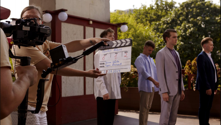 Что подарить родителям на годовщину